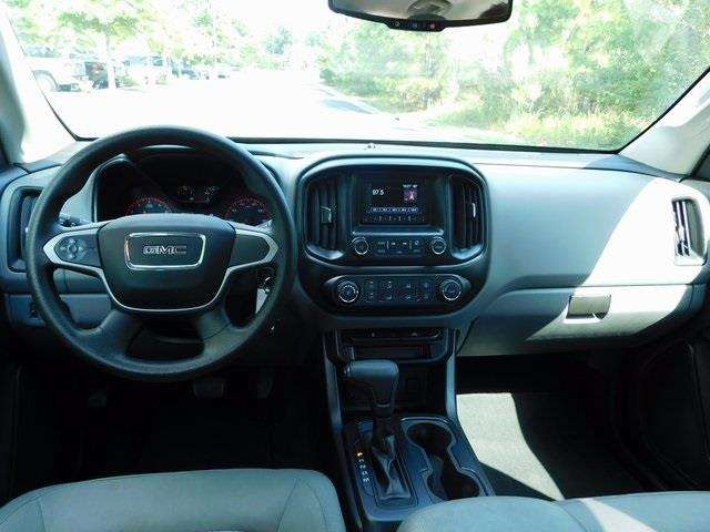 GMC Canyon 2015 photo 21